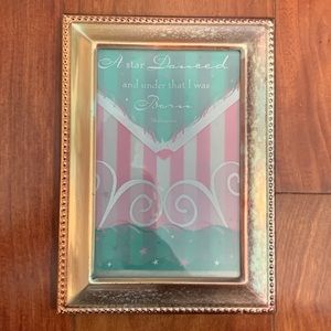 Lawrence Golden Frame